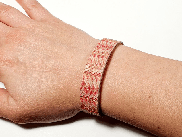 Bracelet en cuir saumon et beige