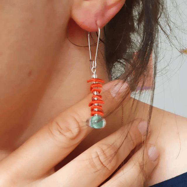 Boucles Espinha rouge et turquoise