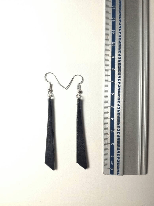 Boucle oreille cuir veritable noir